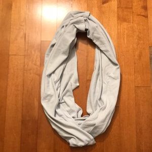 Lululemon Vinyasa Scarf